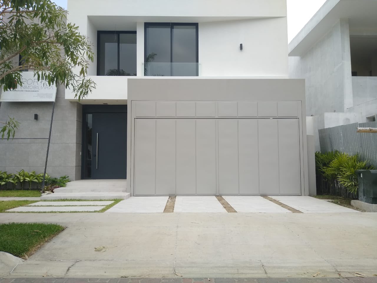 Puertas Basculantes Metalman 3